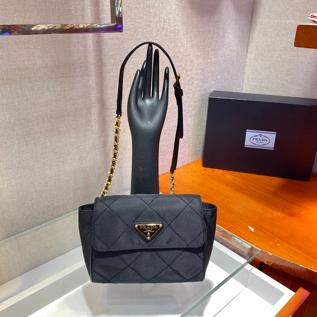 Luxury PradaSMALL QUILTED FLAP BAG 18 IN BLACK RE-NYLON FABRIC GOLD CHAIN