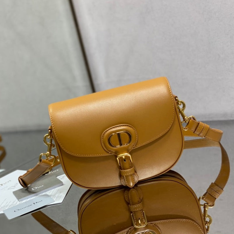 Luxury DiorMEDIUM BOBBY 22CM BROWN CALFSKIN GOLD HARDWARE
