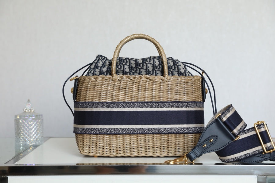 Luxury DiorLARGE 28 BASKET BAG IN BLACK OBLIQUE JACQUARD AND BEIGE WICKER