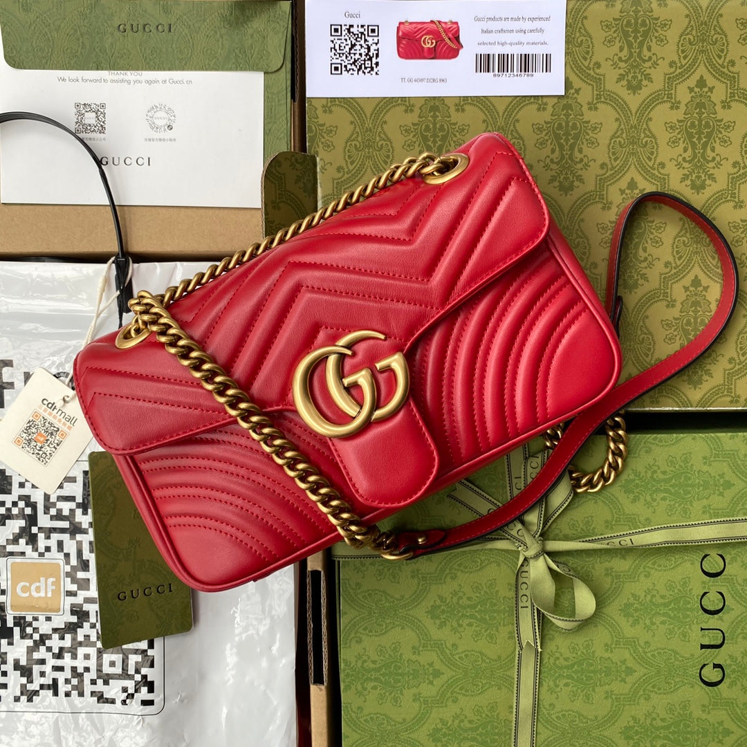 Luxury Gucci gg marmont 26cm red calfskin gold hardware