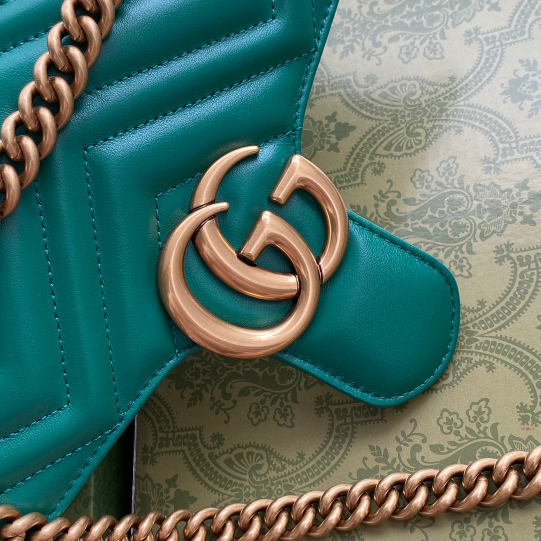 Luxury Gucci gg marmont 26cm green calfskin gold hardware