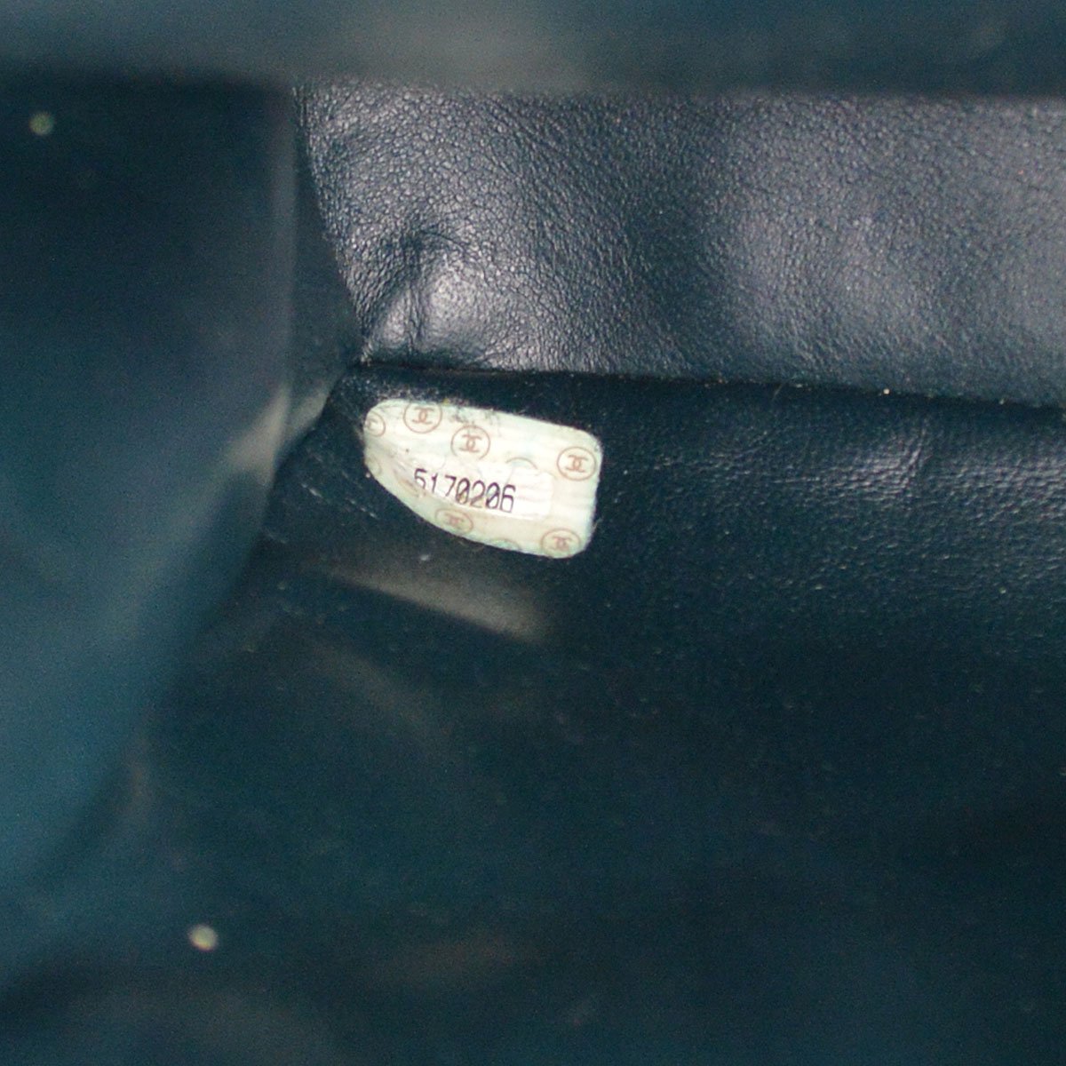 CHANEL 1997-1999 Green Velvet Flap Shoulder Bag 61608