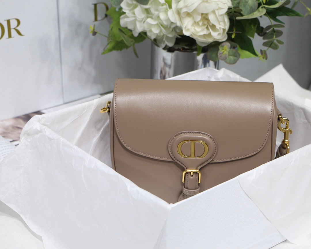 Luxury DiorMEDIUM BOBBY 22CM DARK BROWN CALFSKIN GOLD HARDWARE