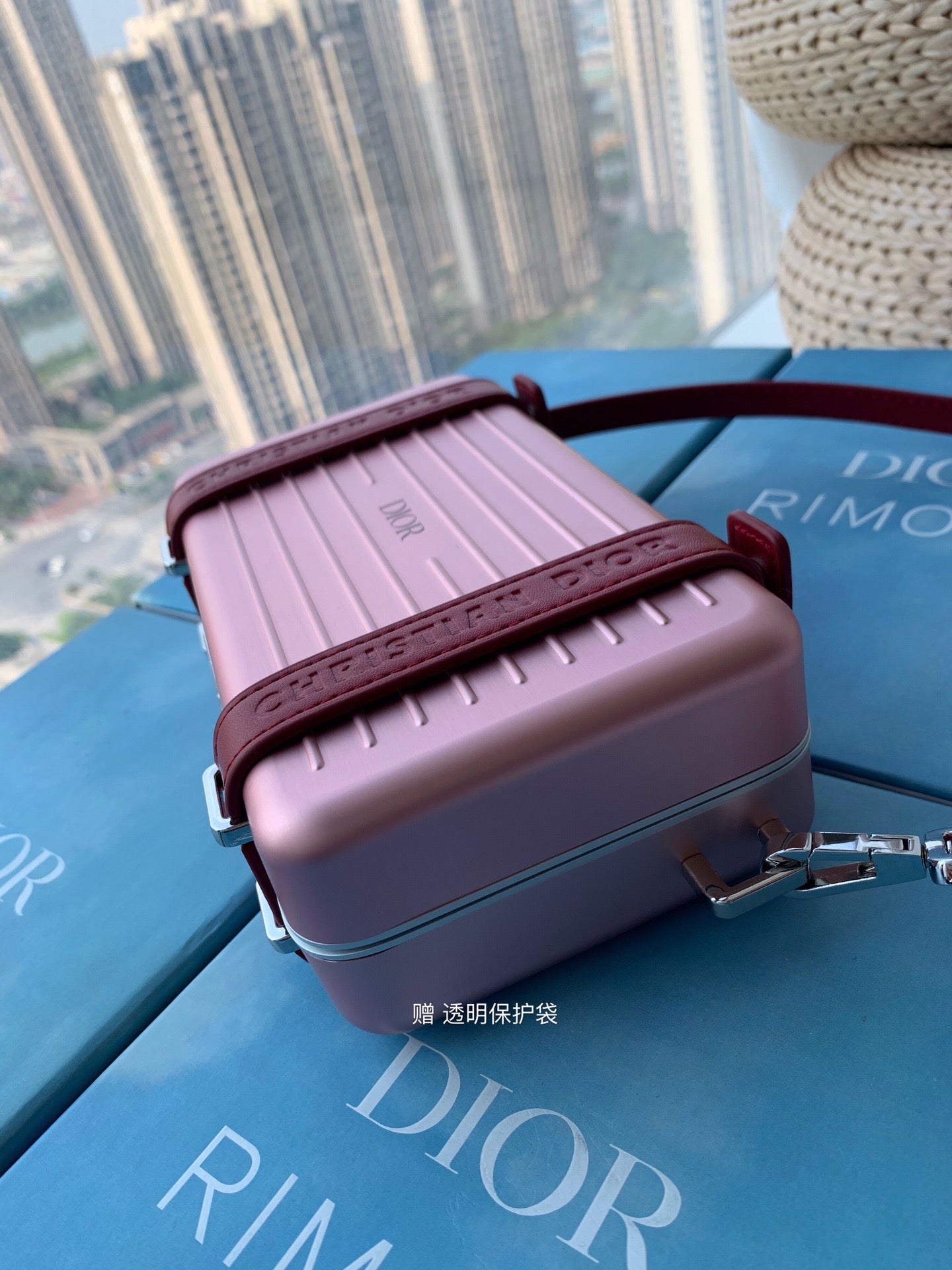 Luxury DiorRIMOWA 20 CASE BAG IN LIGHT PINK ALUMINUM MAGNESIUM