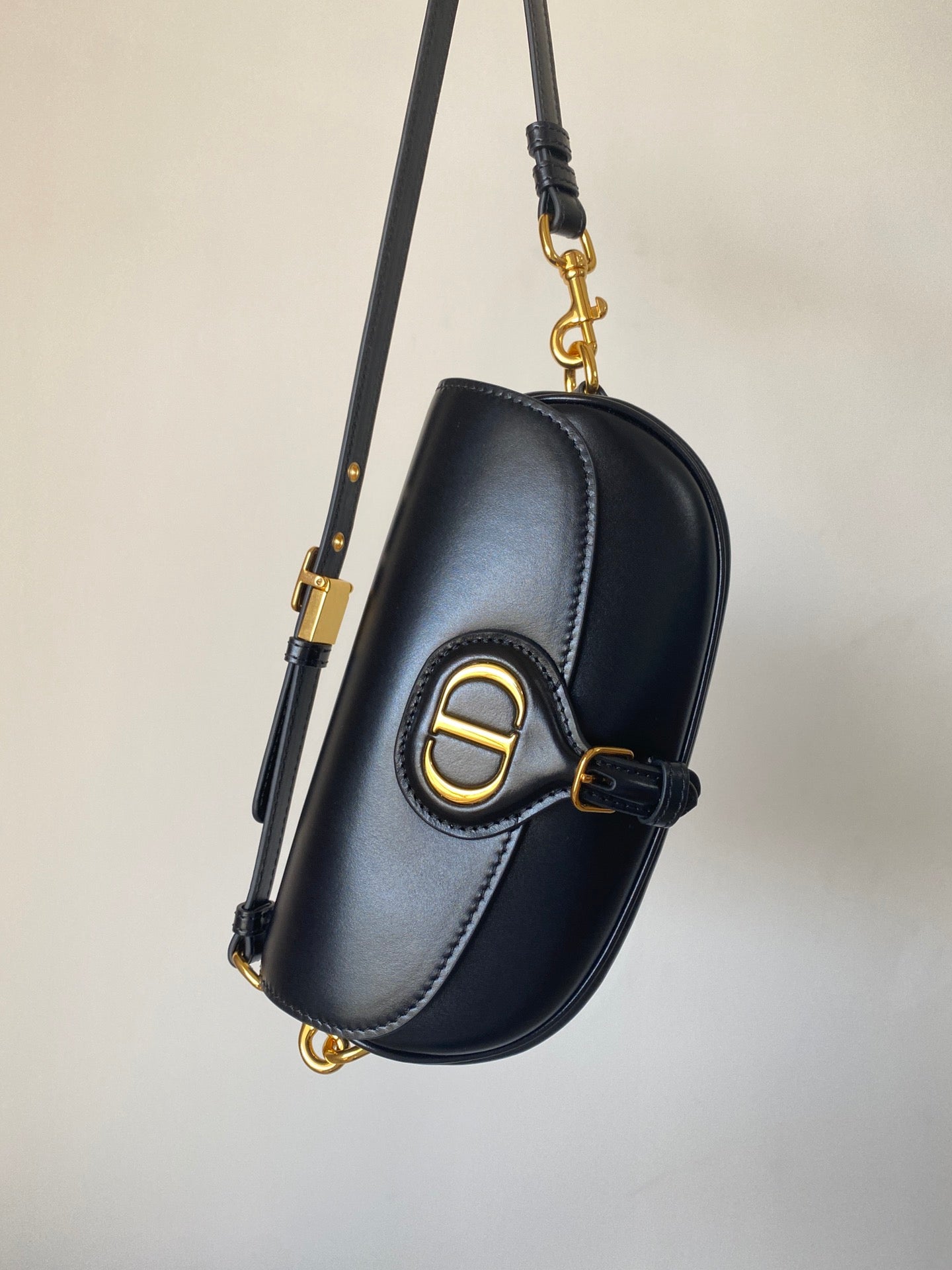 Luxury DiorBOBBY EAST-WEST 22 BAG IN BLACK CALFSKIN