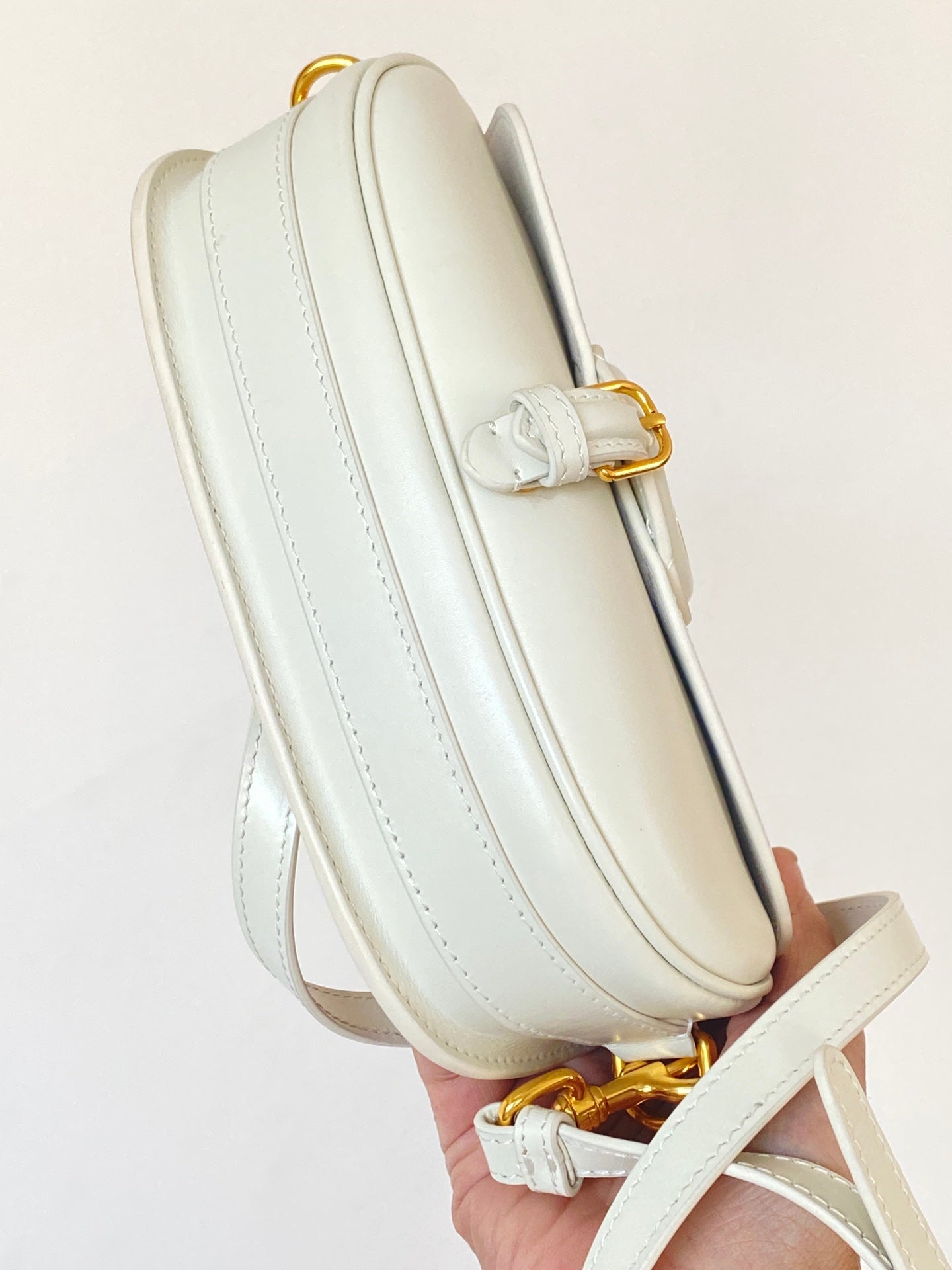 Luxury DiorBOBBY EAST-WEST 22 BAG IN WHITE CALFSKIN