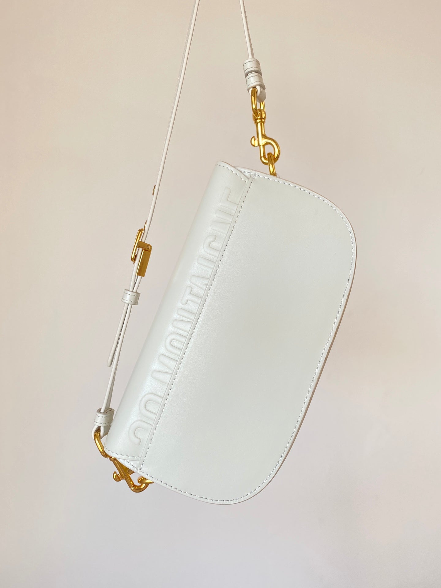 Luxury DiorBOBBY EAST-WEST 22 BAG IN WHITE CALFSKIN