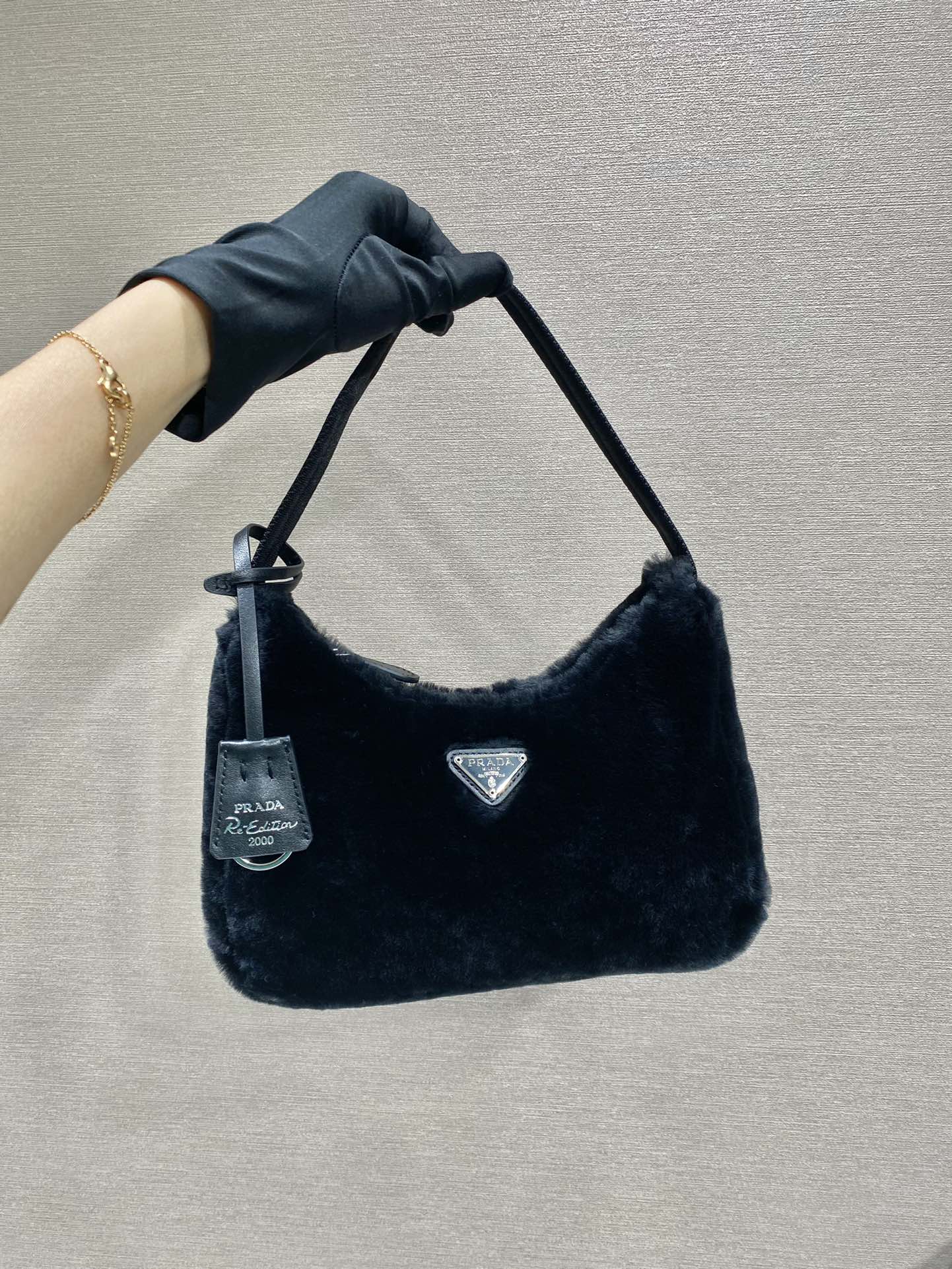 Luxury PradaHOBO BAG 23 IN BLACK RABBIT FUR