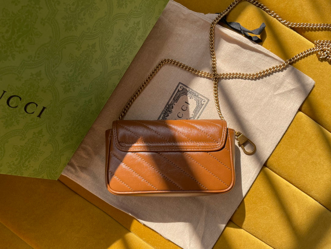 Luxury Gucci GG MARMONT MINI 16 BAG IN CINNAMON BROWN CALFSKIN