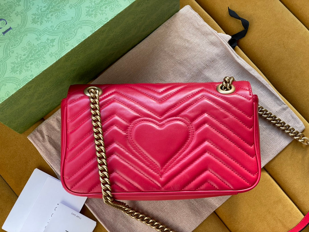 Luxury Gucci GG MARMONT MATELASSÉ LARGE 26 BAG RED PINK CALFSKIN