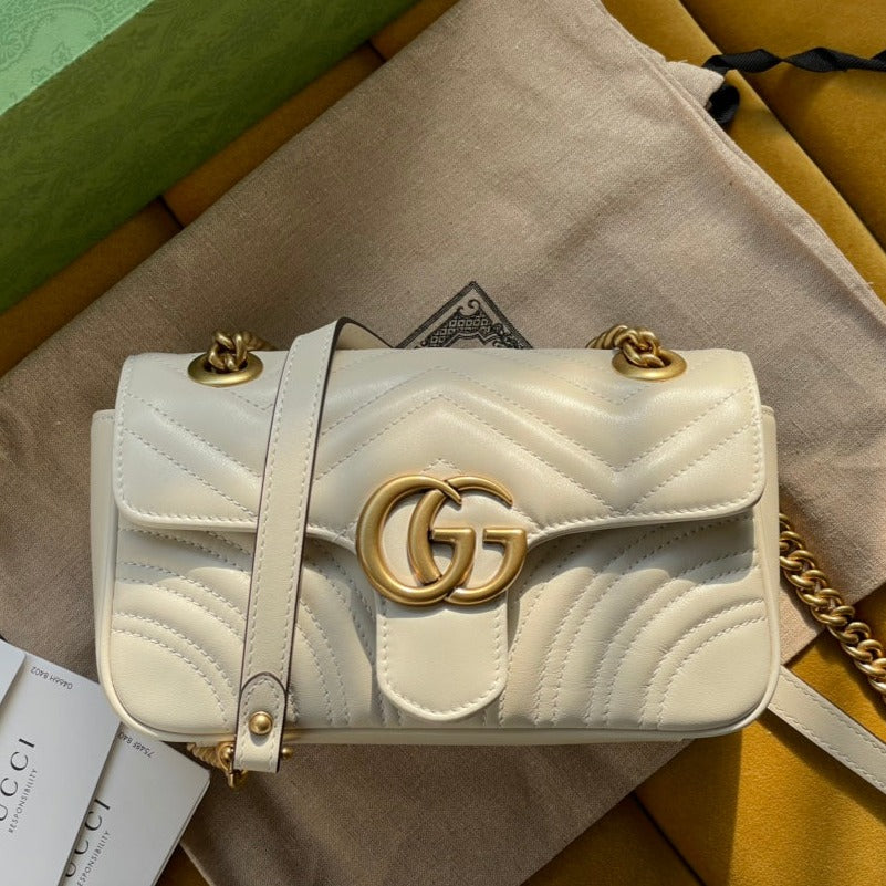 Luxury Gucci GG MARMONT MATELASSÉ SMALL 22 BAG WHITE CALFSKIN
