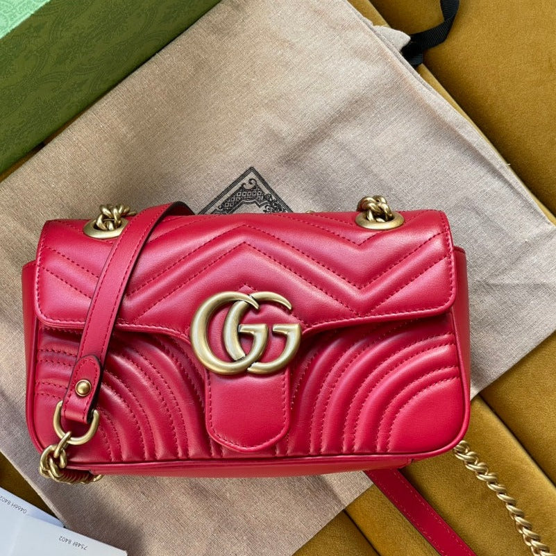 Luxury Gucci GG MARMONT MATELASSÉ SMALL 22 BAG RED PINK CALFSKIN