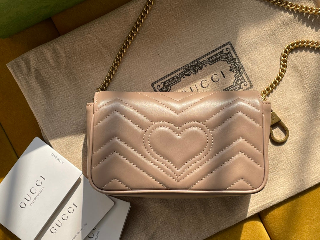 Luxury Gucci GG MARMONT MINI 16 BAG IN BEIGE CALFSKIN