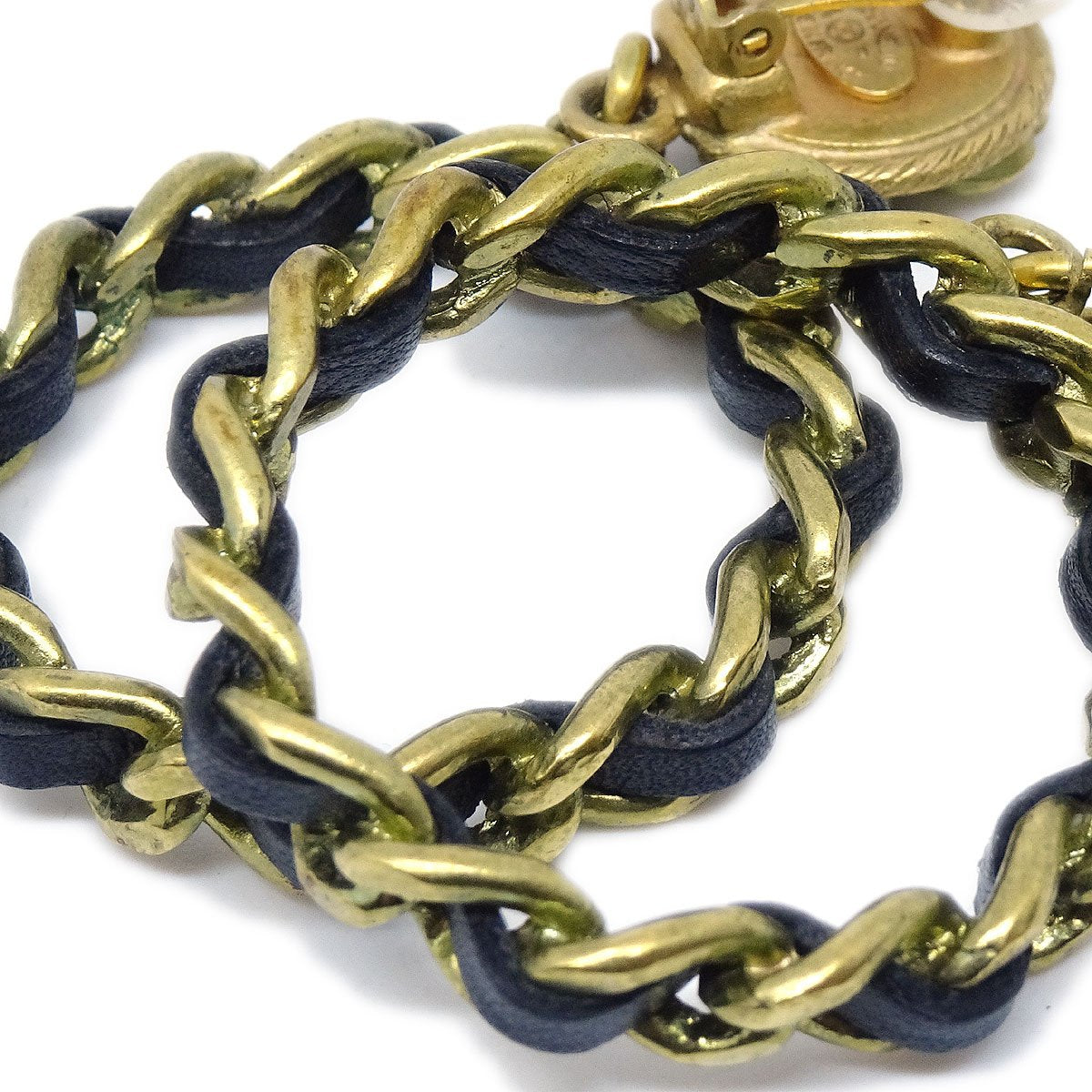 Luxury Chanel 1994 Clover Chain Hoop Earrings Clip-On Gold