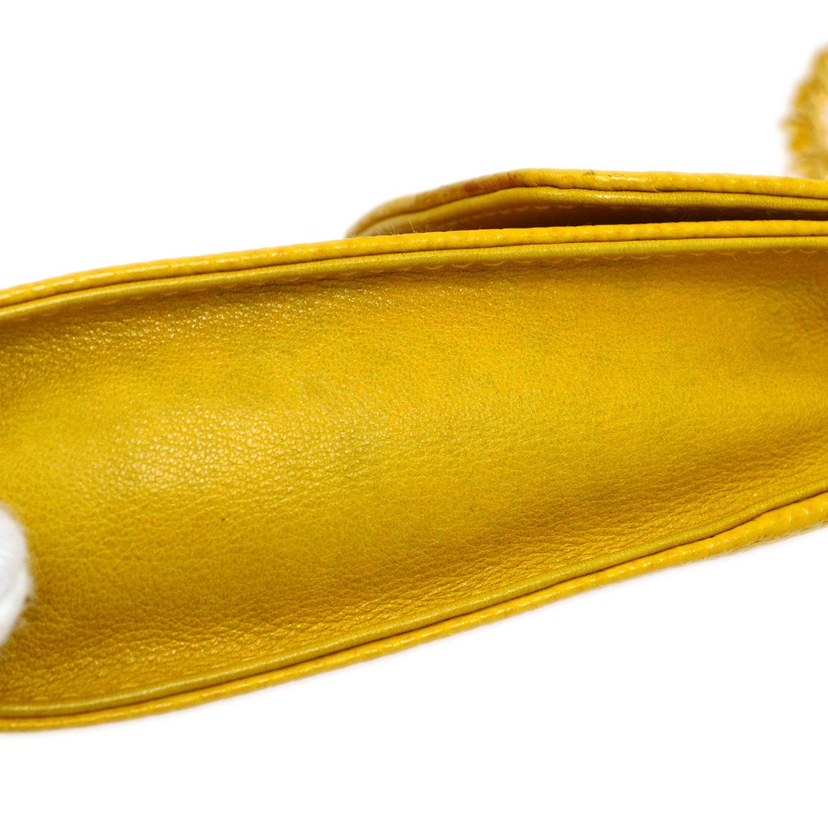 Luxury Chanel 1996-1997 Timeless Key Case Yellow Caviar