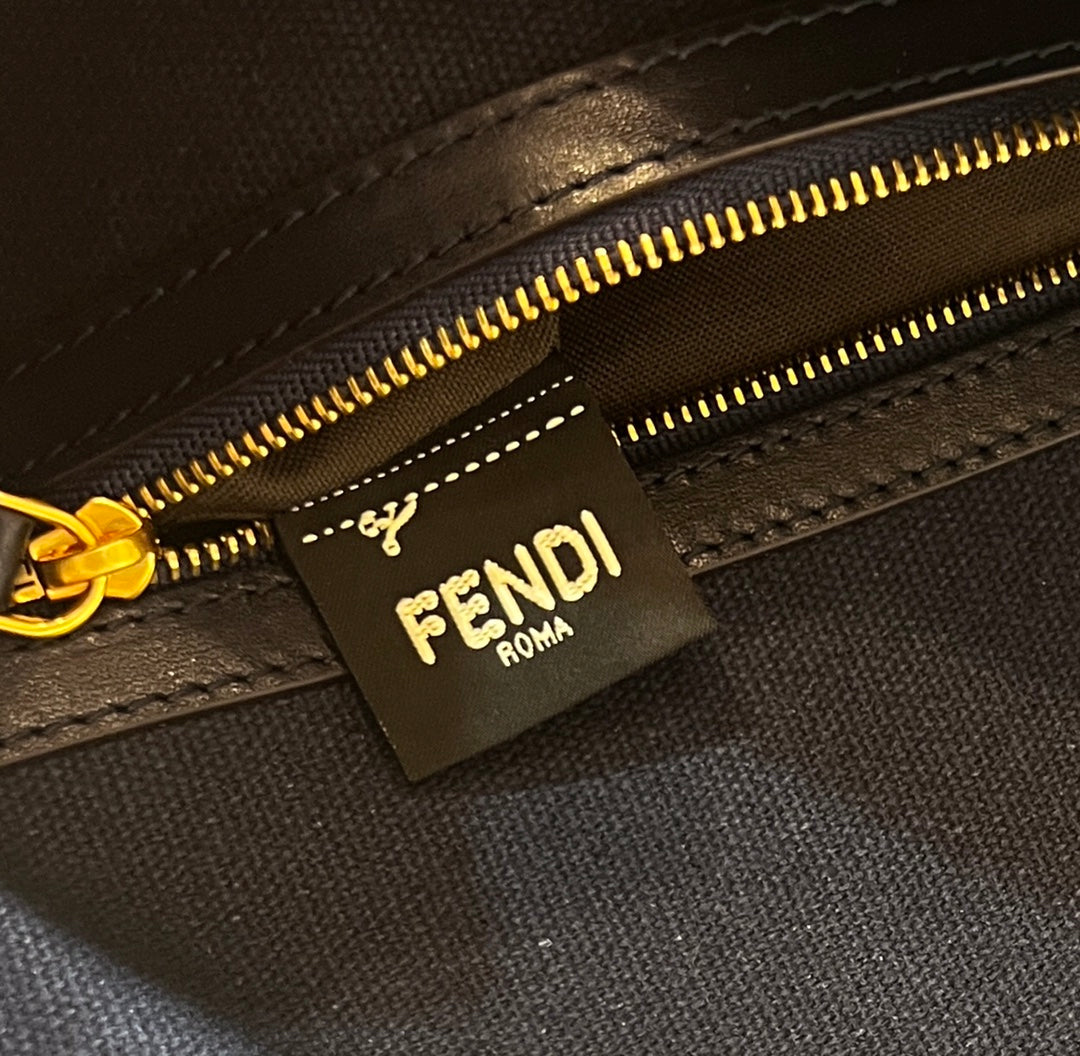 Luxury FendiBAGUETTE WITH FF MOTIF 27 IN NAVY BLUE JACQUARD FABRIC GOLD HARDWARE