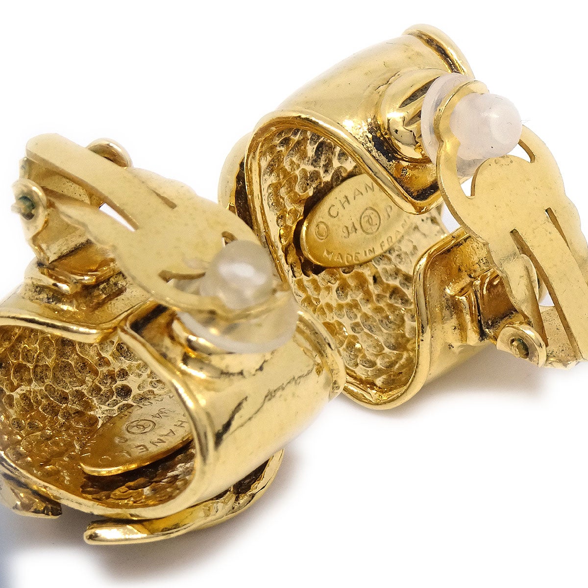 Luxury Chanel Earrings Clip-On Gold 94P