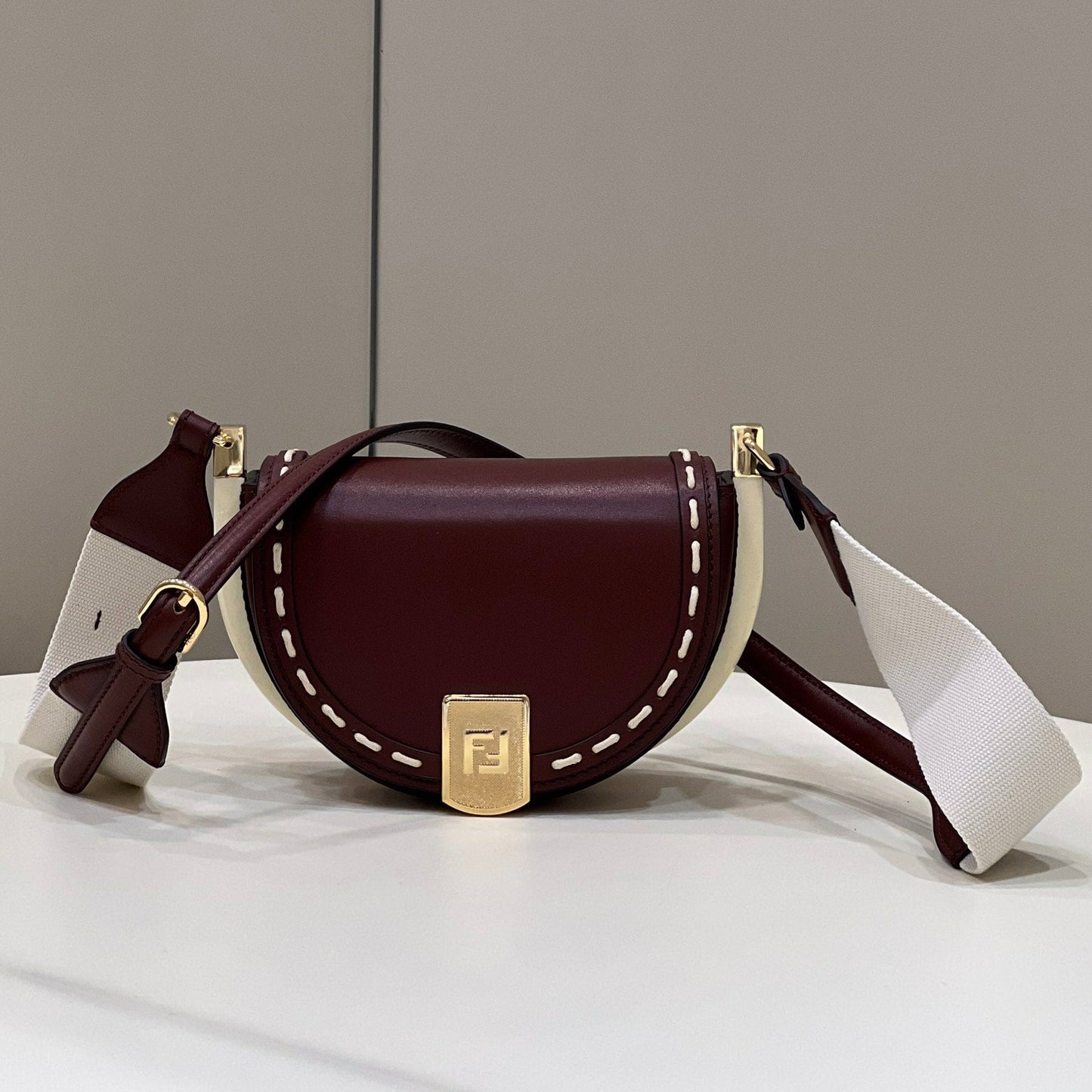 Luxury FendiMOONLIGHT 19 IN WINE RED SMOOTH CALFSKIN GOLD HARDWARE