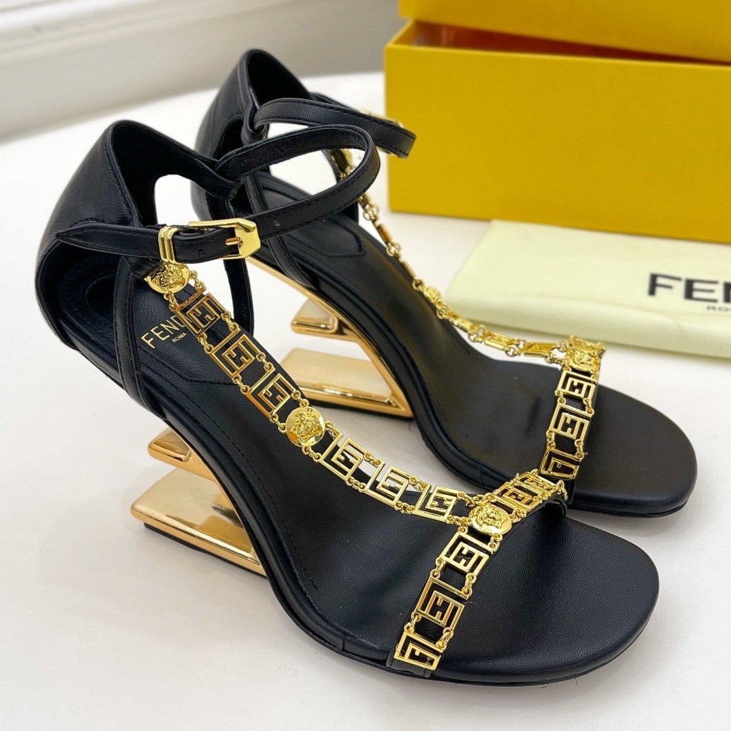 Luxury FendiLuxury FendiHIGH-HEELED 85 MM SANDALS IN BLACK LAMBSKIN WITH GOLD HARDWARE