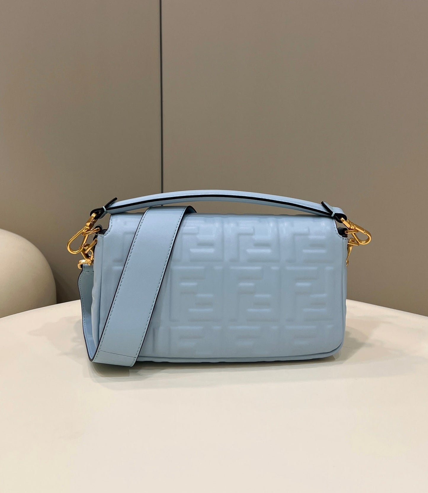 Luxury FendiBaguette 27cm Cloud Blue Lambskin Gold Hardware