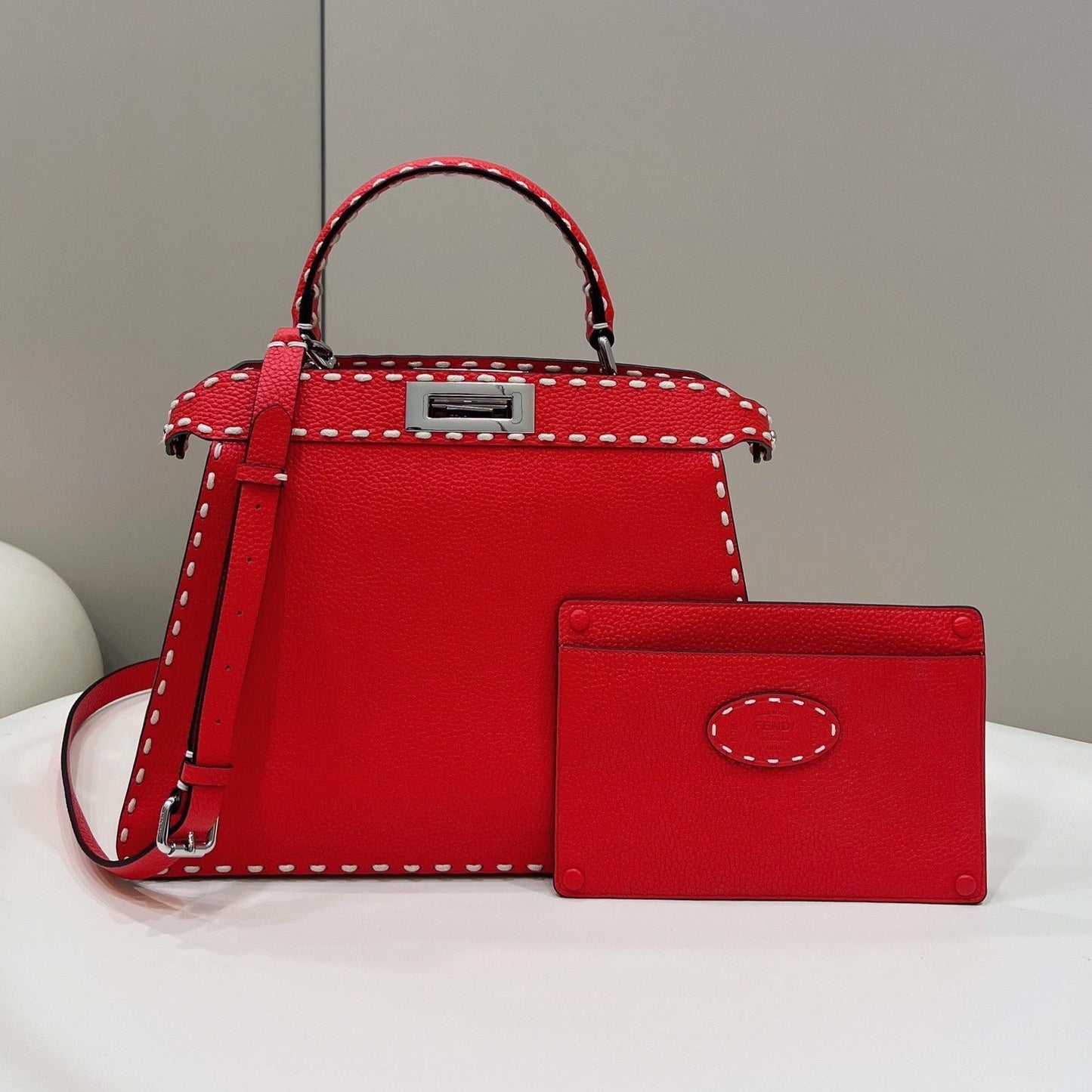Luxury FendiPEEKABOO ISEEU 33 IN RED GRAINED CALFSKIN SILVER HARDWARE