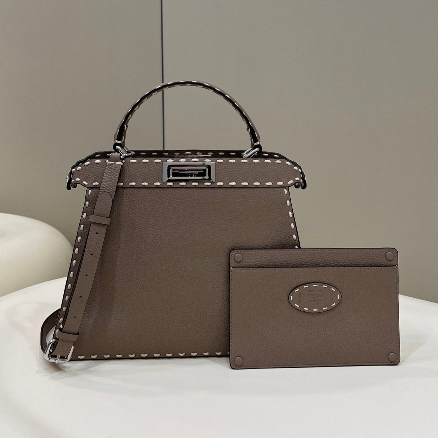 Luxury FendiPEEKABOO ISEEU 33 IN TOBACCO BROWN GRAINED CALFSKIN SILVER HARDWARE