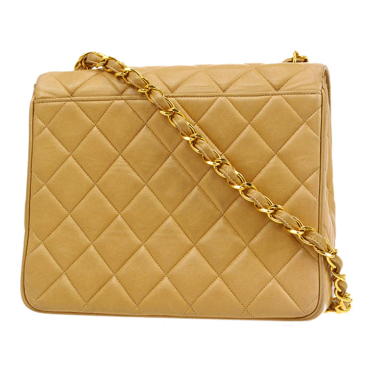CHANEL 1994-1996 Beige Lambskin Straight Flap Medium 13790