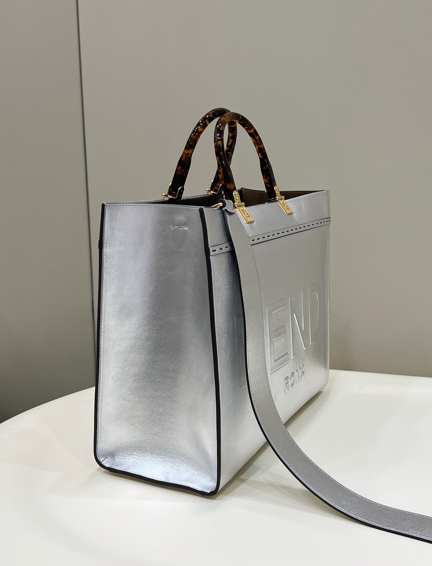 Luxury FendiSHINE LARGE 35 TOTE IN SILVER CALFSKIN
