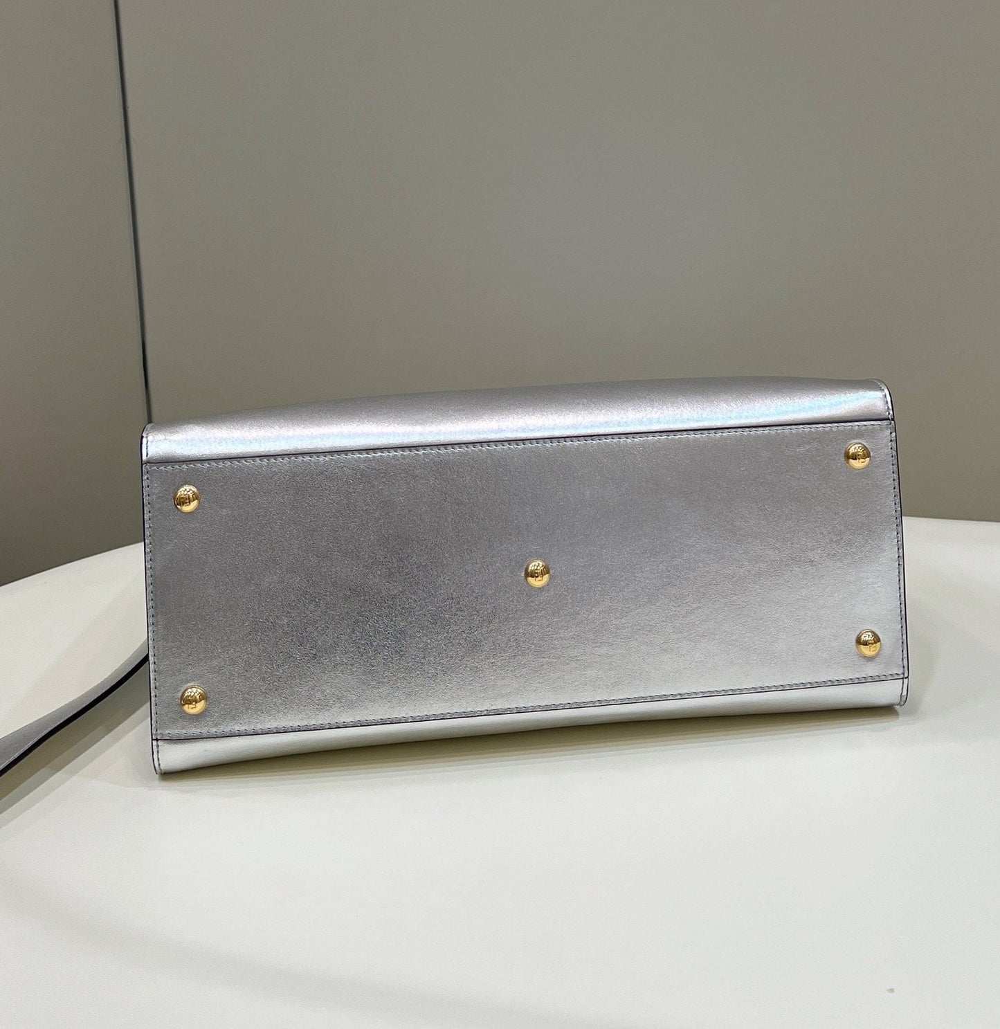 Luxury FendiSHINE LARGE 35 TOTE IN SILVER CALFSKIN