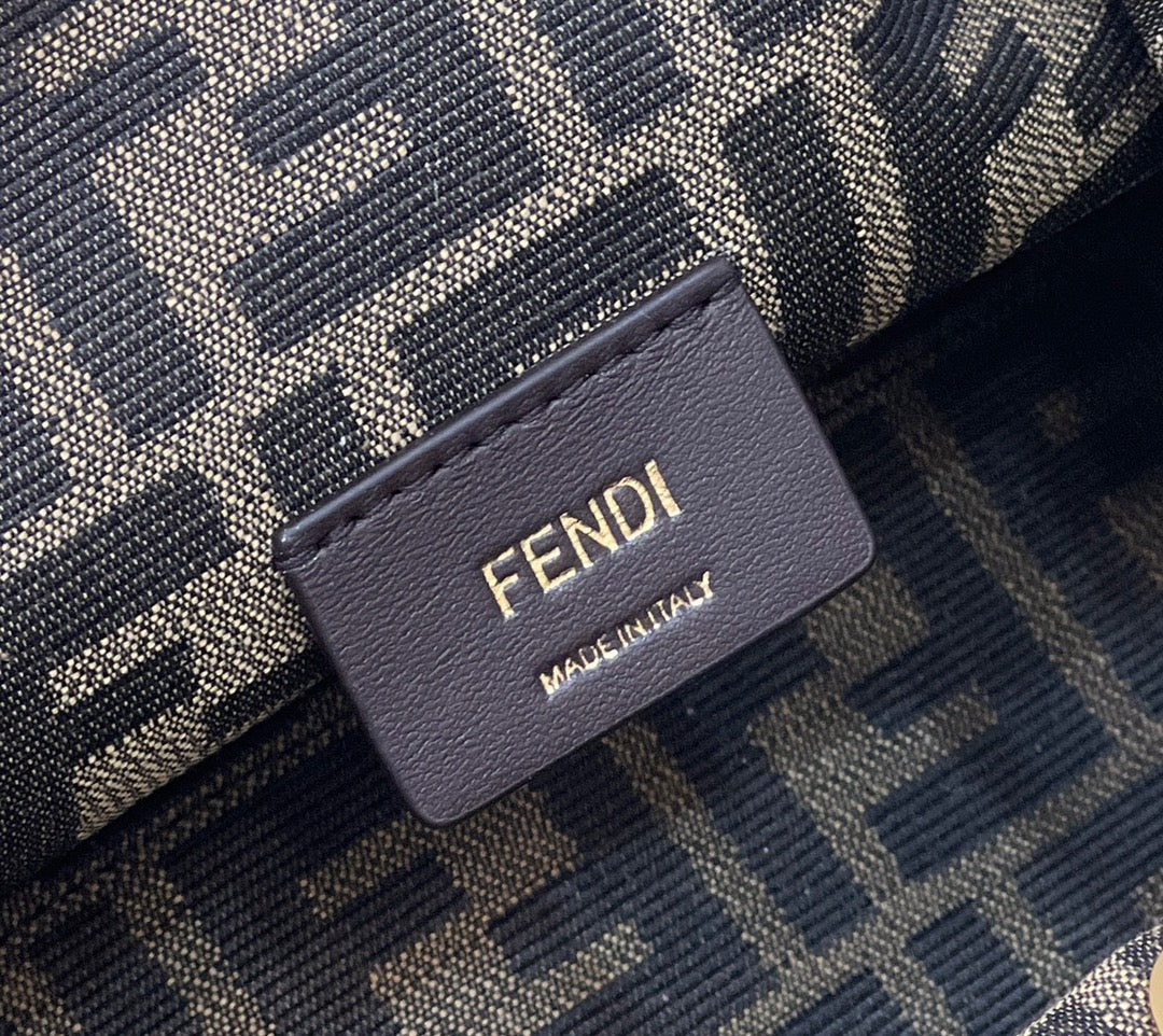 Luxury FendiLuxury FendiFIRST SMALL 26 IN COLORFUL SUEDE AND CALFSKIN WITH GOLD HARDWARE