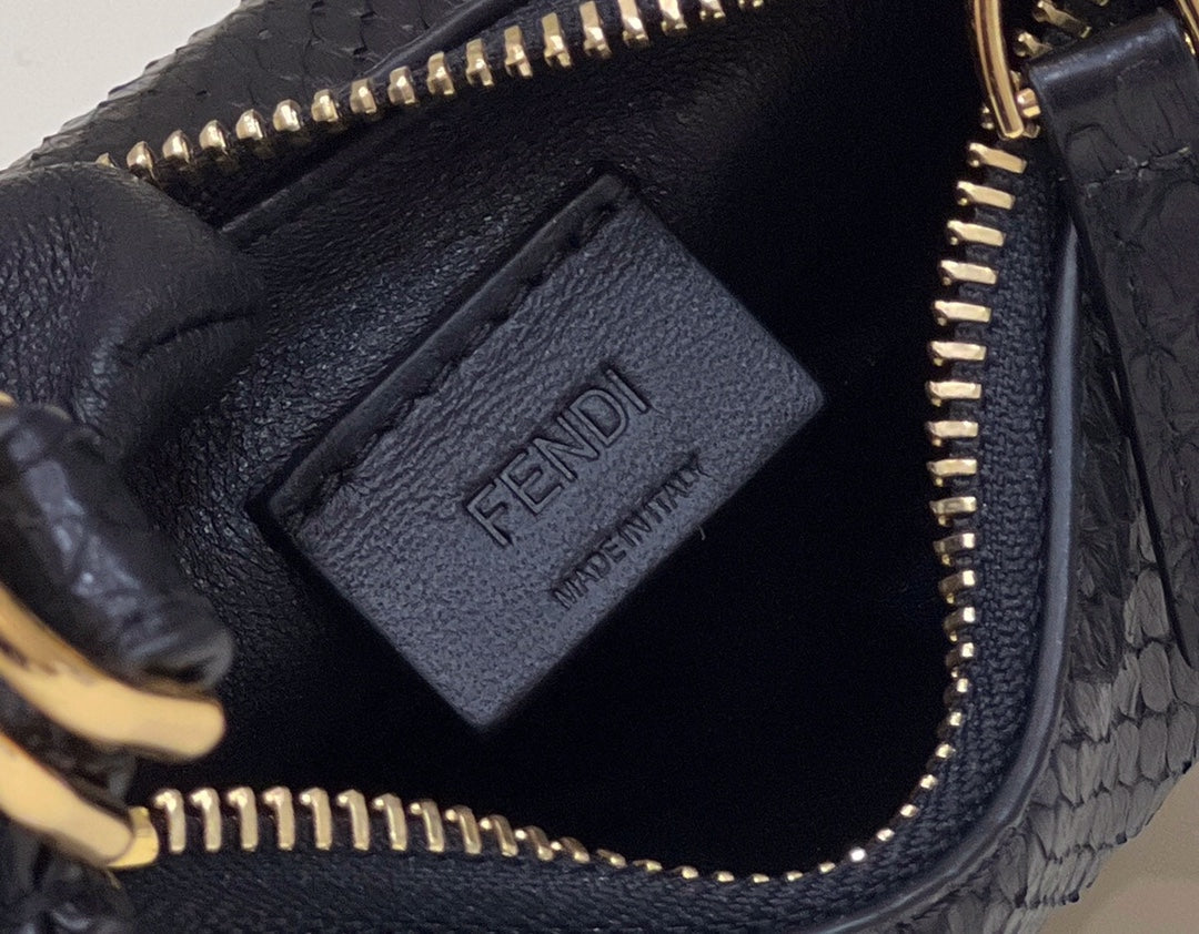 Luxury FendiFENDIGRAPHY MINI 16 BAG IN BLACK CALFSKIN GOLD HARDWARE