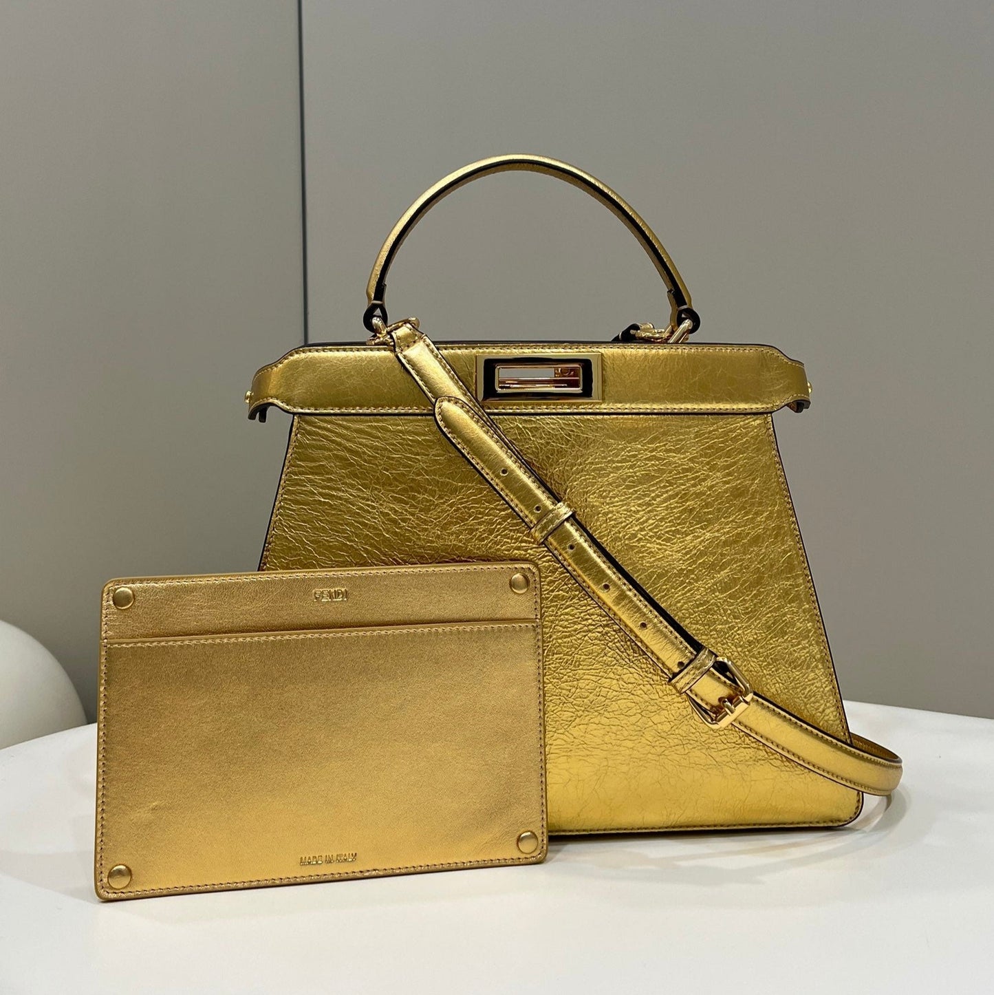 Luxury FendiPEEKABOO ISEEU 33 IN GOLD METALLIC CALFSKIN GOLD HARDWARE