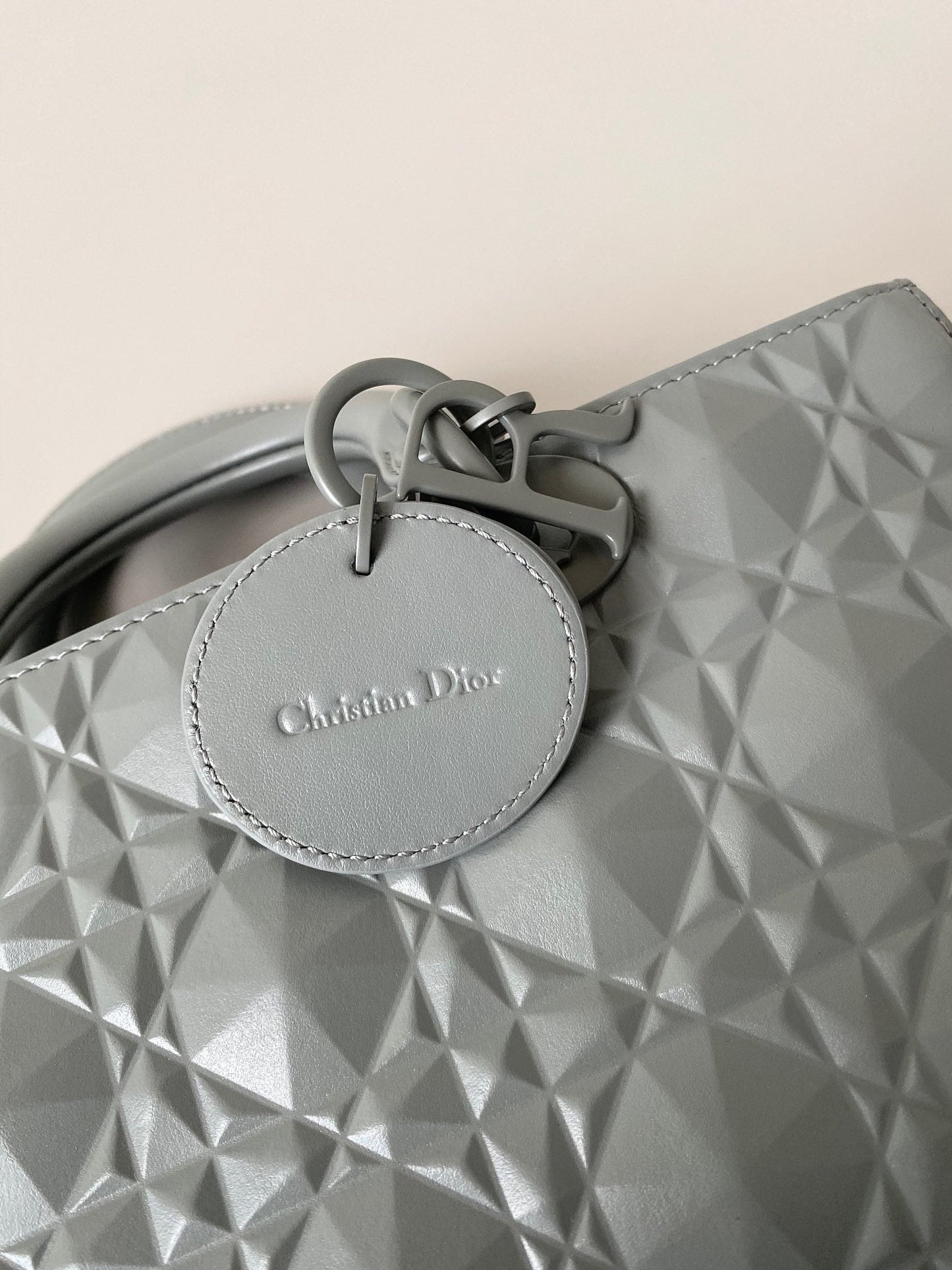 Luxury DiorMEDIUM D-JOY BAG 26 IN GREY CALFSKIN