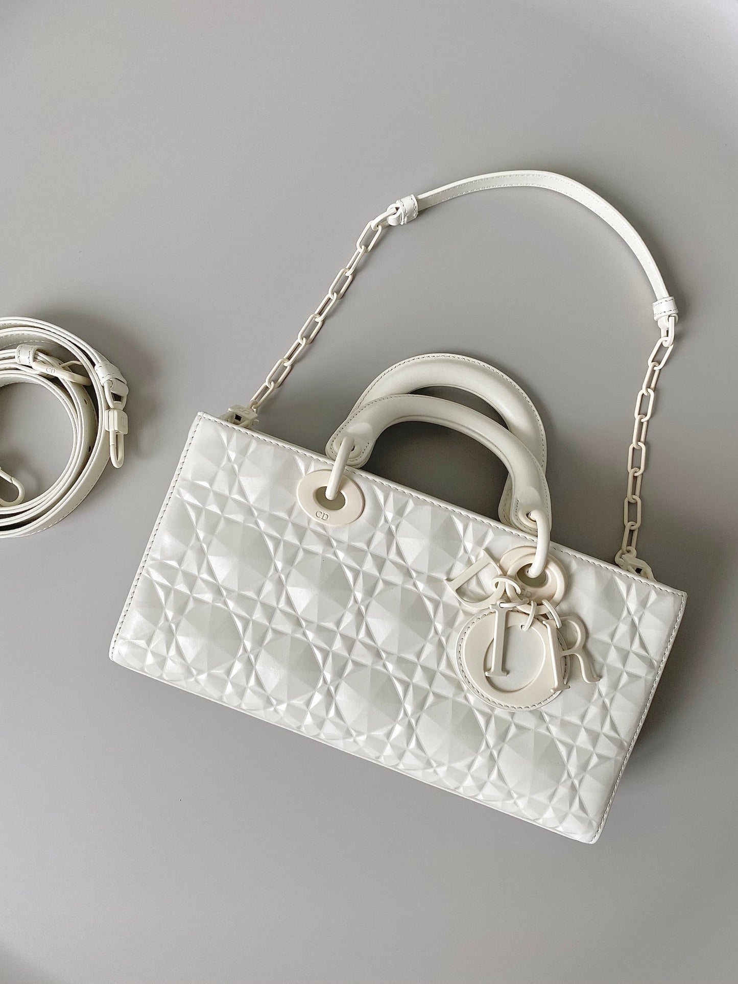 Luxury DiorMEDIUM D-JOY BAG 26 IN WHITE CALFSKIN