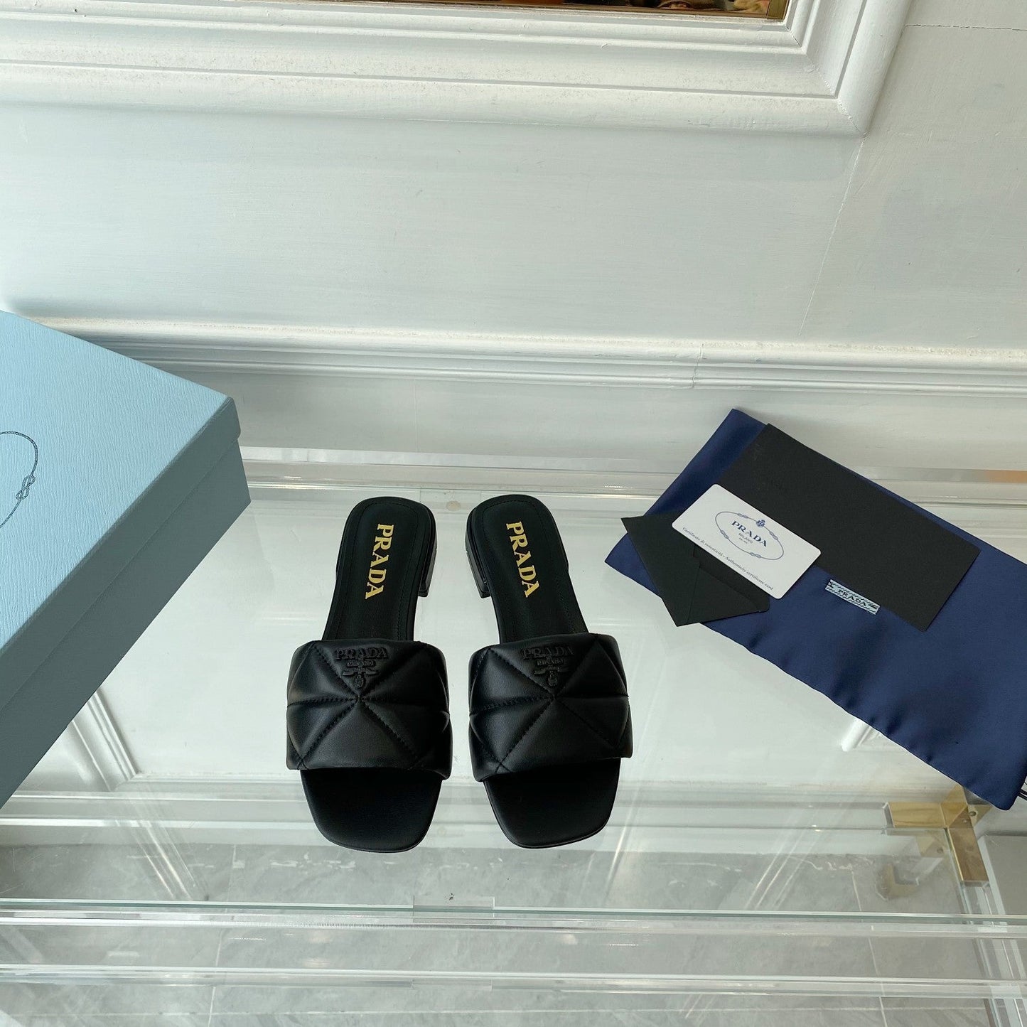 Luxury PradaSlide 25 Quilted Black leather