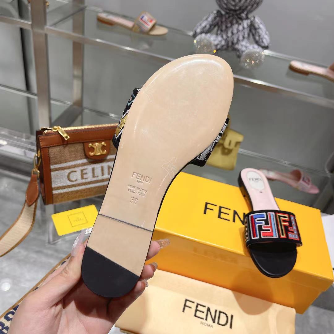 Luxury FendiFF Multicolor Logo Slide Pink Black Leather
