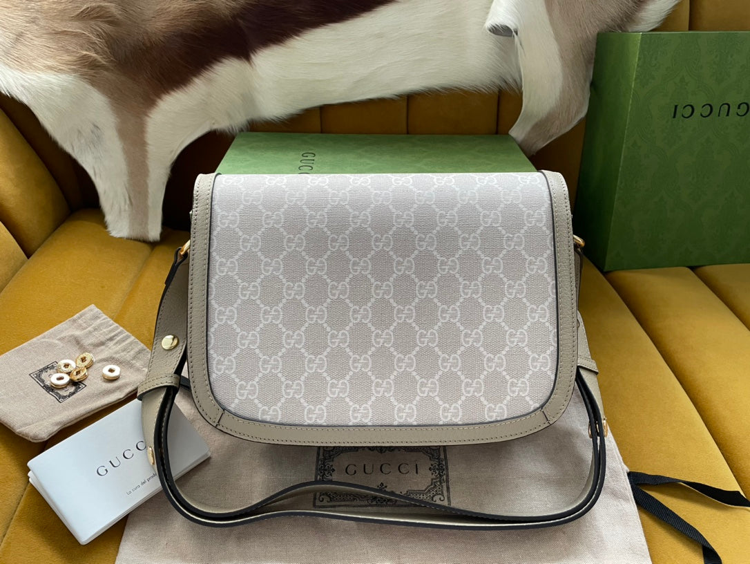 Luxury Gucci GG HORSEBIT 1955 SADDLE BAG 25 IN WHITE CANVAS AND BEIGE CALFSKIN