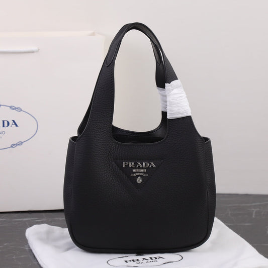 Luxury Prada18 DYNAMIQUE LOGO TOTE BAG IN BLACK CALFSKIN