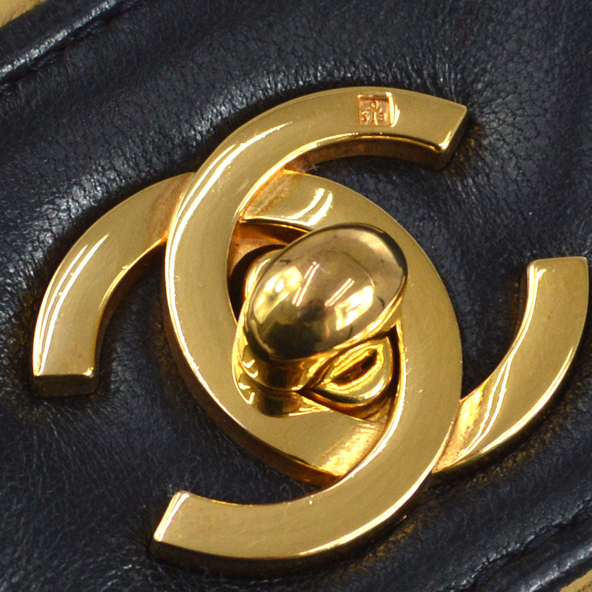 CHANEL★ 1991-1994 Lambskin Vertical Border Flap Mini 44032