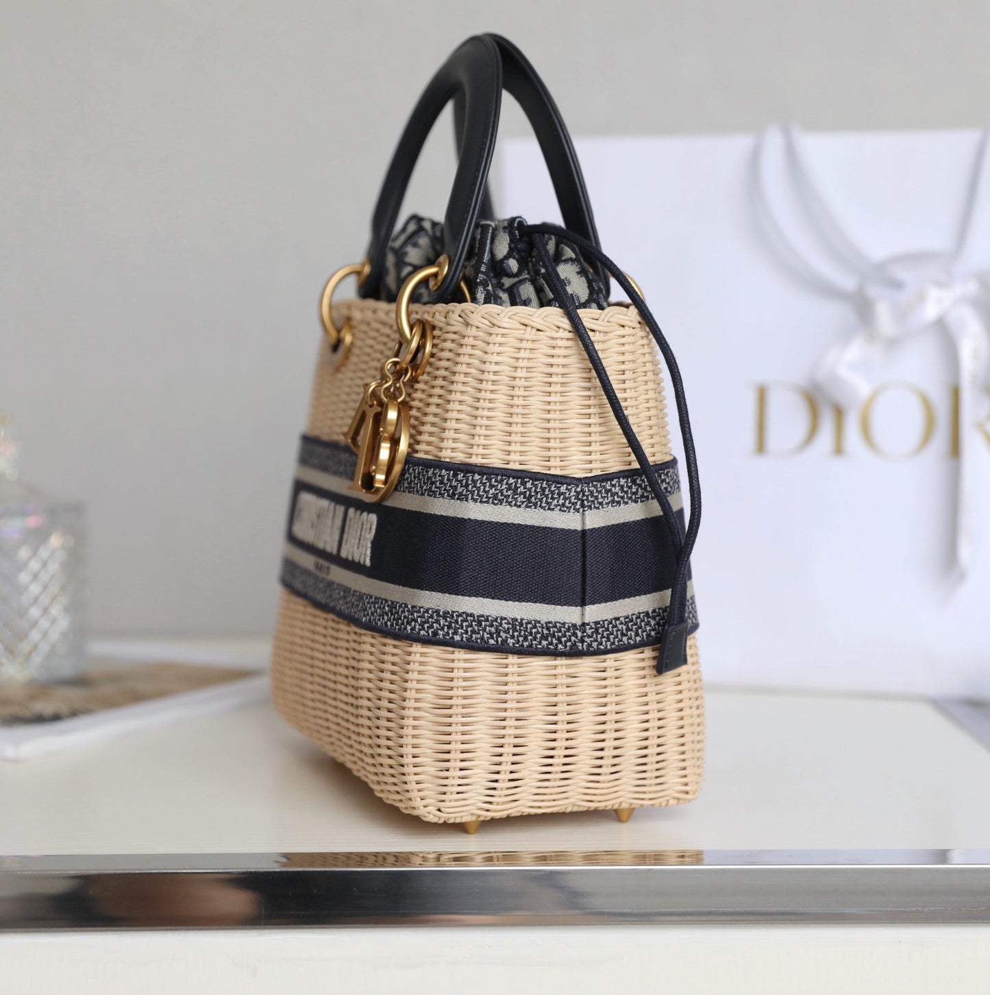 Luxury DiorLADY 24 BASKET BAG IN BLACK OBLIQUE JACQUARD MIX BEIGE WICKER