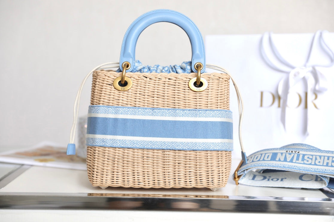 Luxury DiorLADY 24 BASKET BAG IN BLUE OBLIQUE JACQUARD MIX BEIGE WICKER