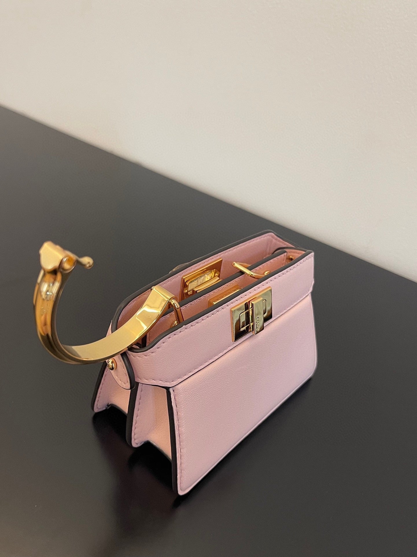 Luxury FendiLuxury FendiPEEKABOO ISEEU MICRO 12 BAG IN LIGHT PINK CALFSKIN WITH GOLD HARDWARE
