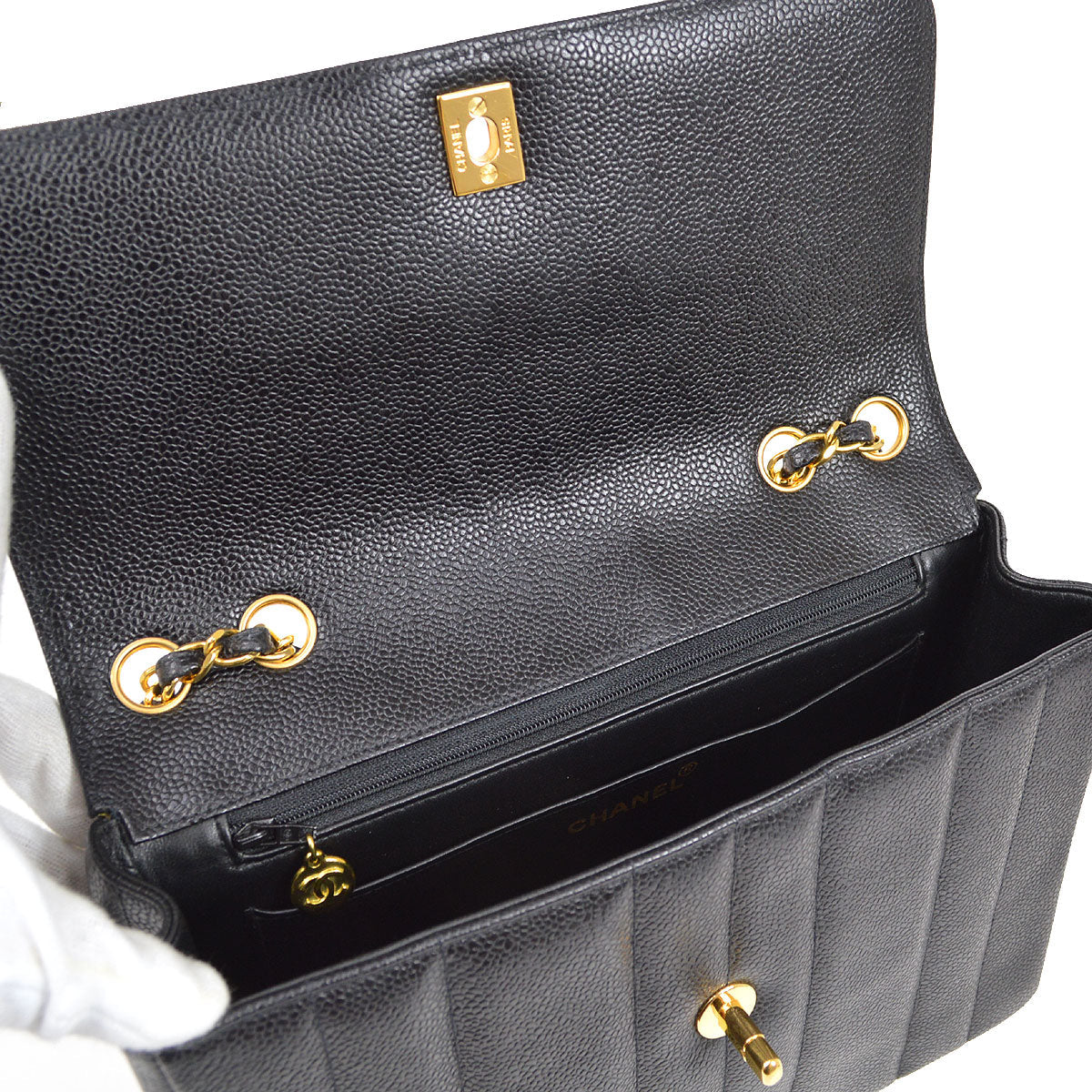 CHANEL★ 1994-1996 Black Caviar Vertical Straight Flap Medium 84568