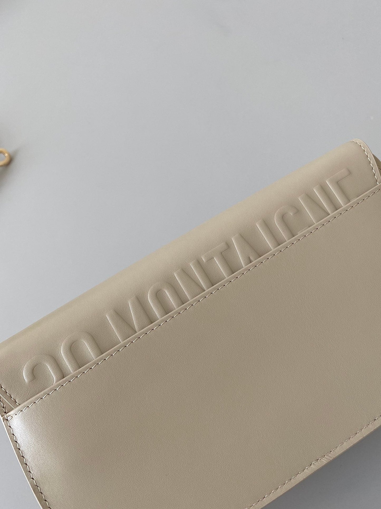 Luxury Diormedium east west 22cm beige calfskin ghw