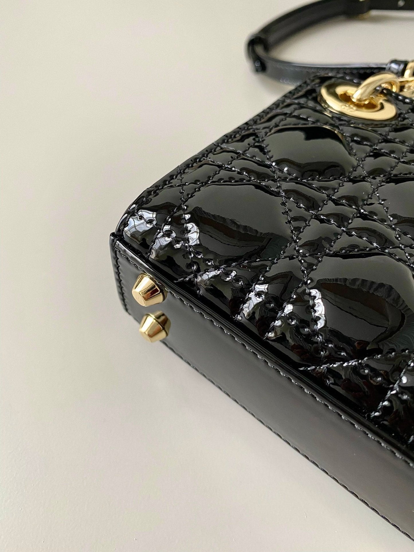 Luxury Diormicro lady 12 black patent caslfskin