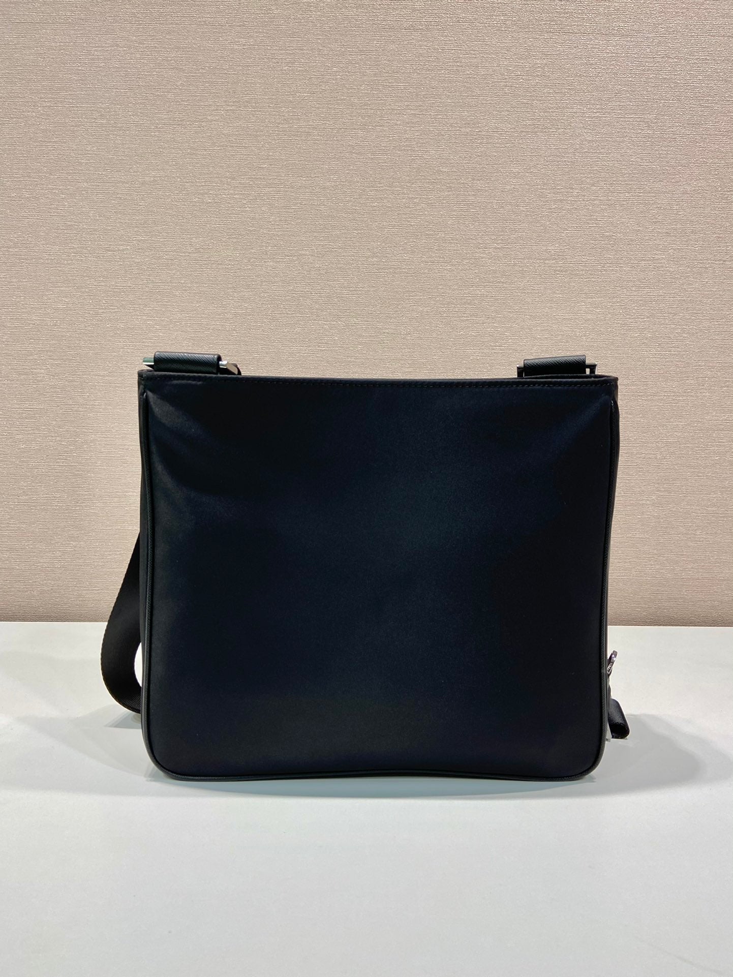 Luxury PradaSQUARE BAG 28 IN BLACK RE-NYLON AND SAFFIANO LEATHER TRIM