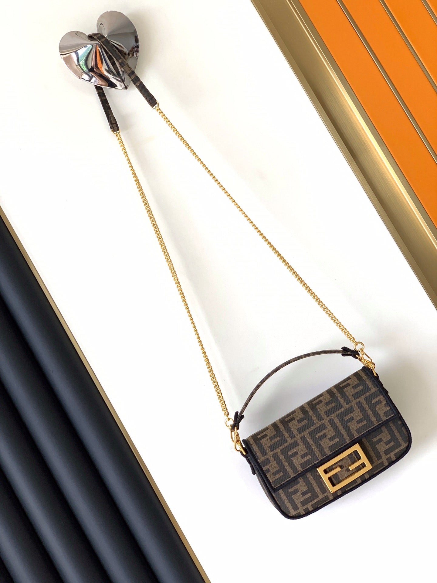 Luxury FendiFend Baguette 20 Brown FF Jacquard Fabric Bag Ghw