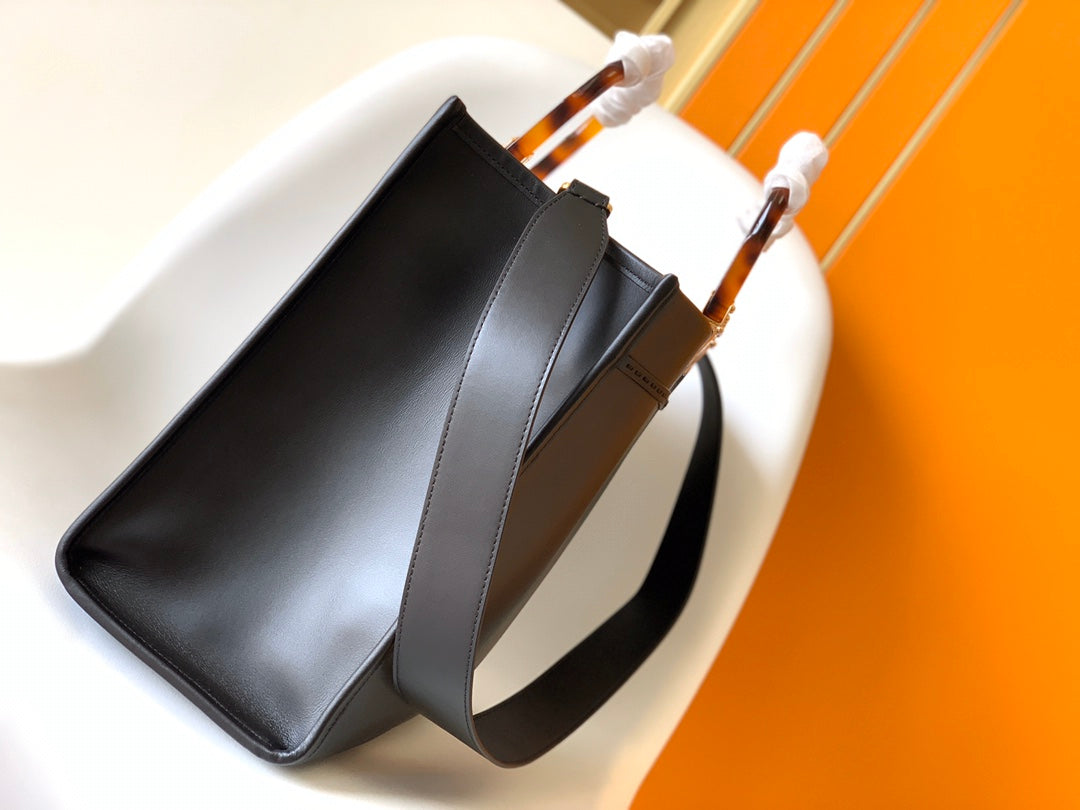 Luxury FendiFend Sunshine Medium Bag 35 Black Leather