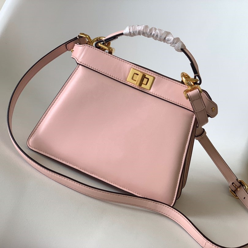 Luxury FendiPeekaboo ISeeU Petite 20 Bag Pink Lambskin Ghw