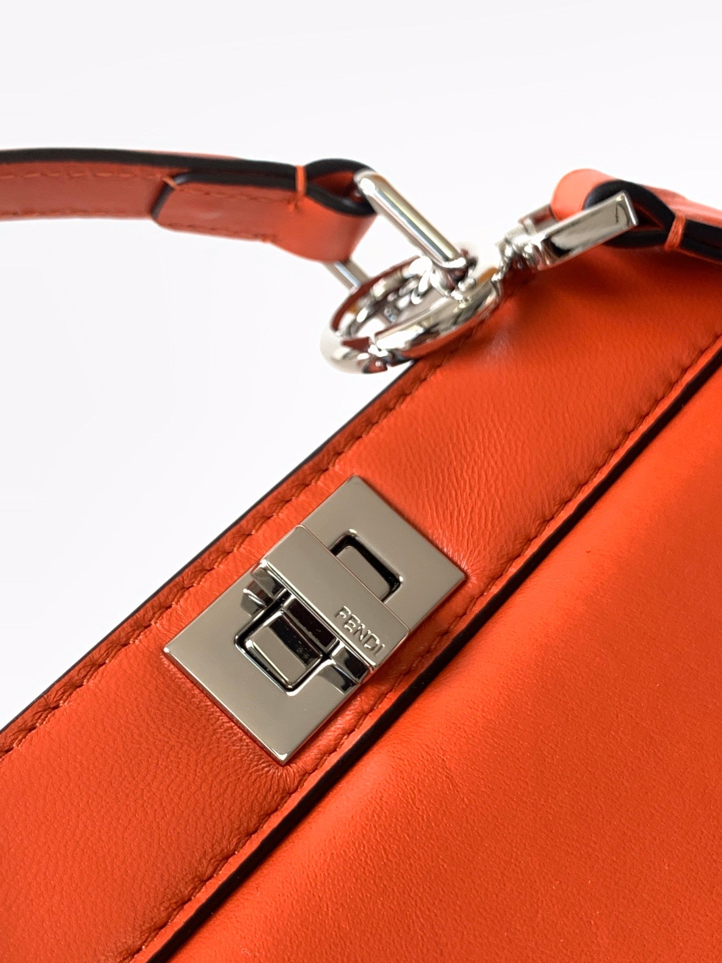 Luxury FendiPeekaboo ISeeU Petite 20 Bag Red Lambskin Shw